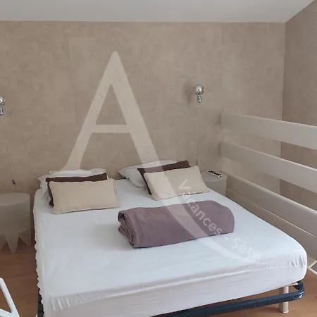 T2 Avec Espace Nuit En Mezzanine Et 2 Terrasses Sète
